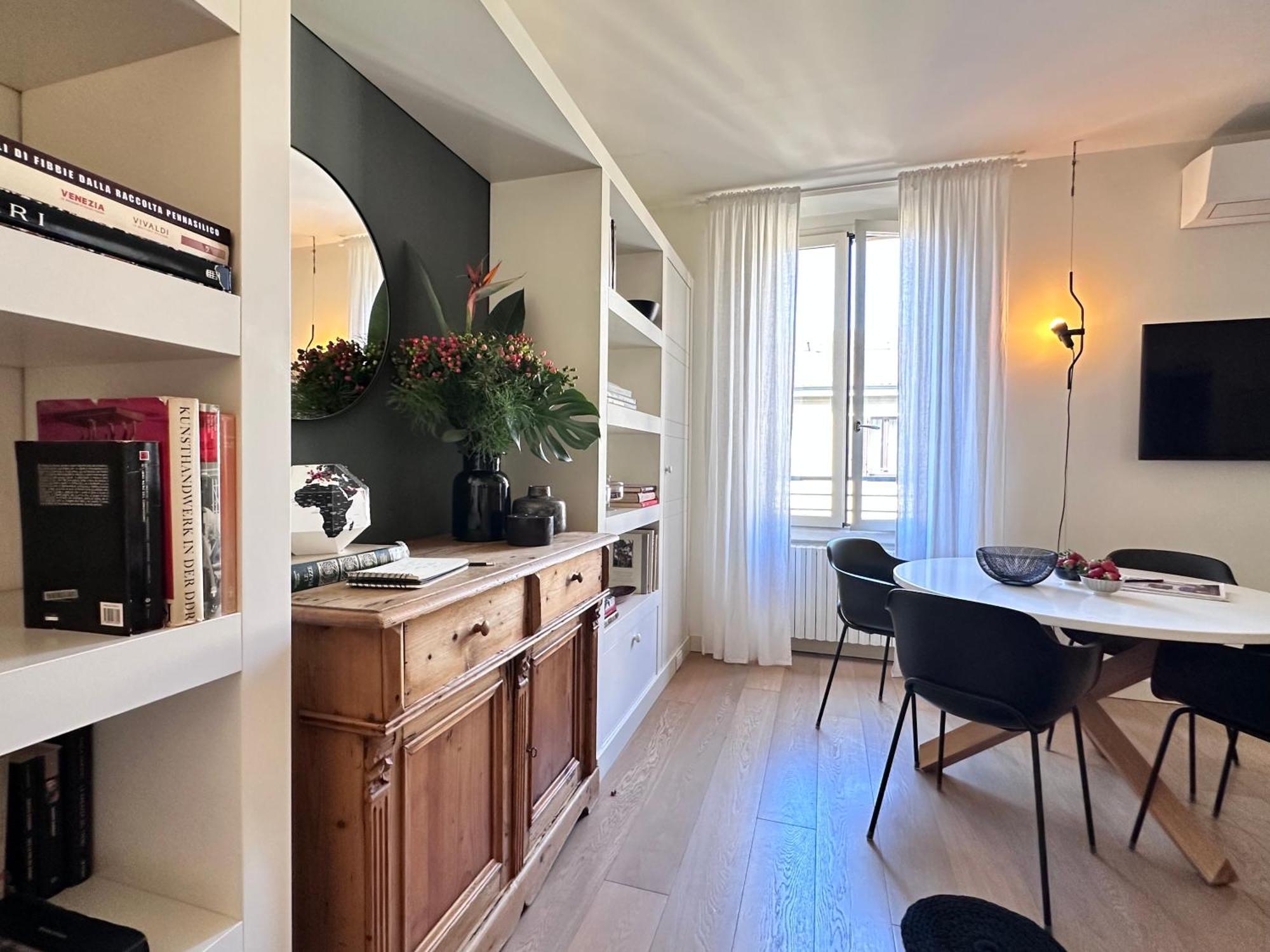 Lily Pads -Elegant Apartment- In The City Center Milánó Kültér fotó